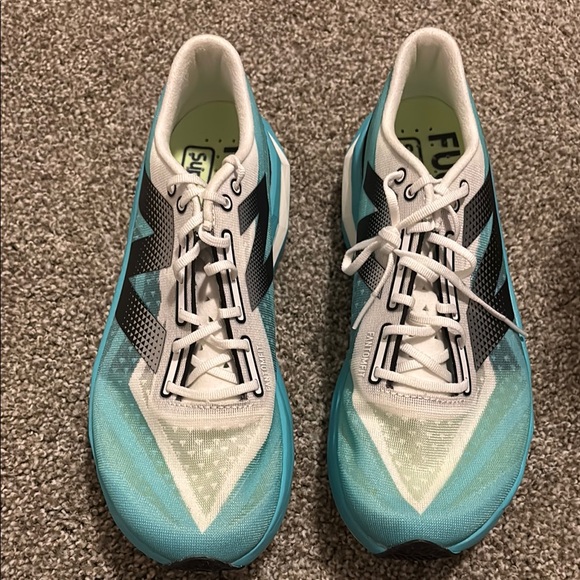 New Balance FuelCell Supercomp Elite (women’s 10.5) - Picture 2 of 7